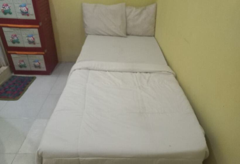 호텔 Spot On 93886 Kost Zalfa Amalia Syariah