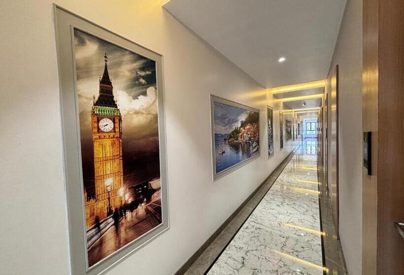 פנסיון Red Carpet Classic Hospitality Llp