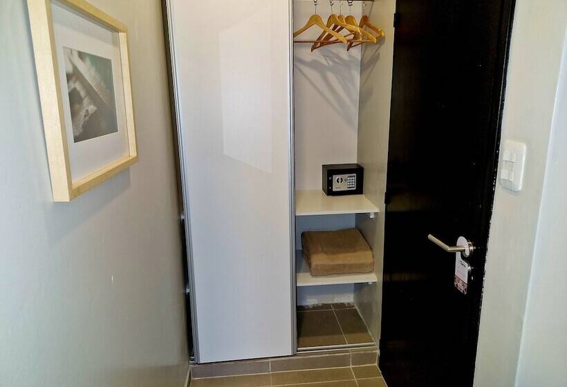 فندق Hostería La Angostura