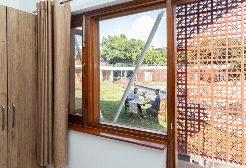 בית מלון כפרי Lychee Bagh