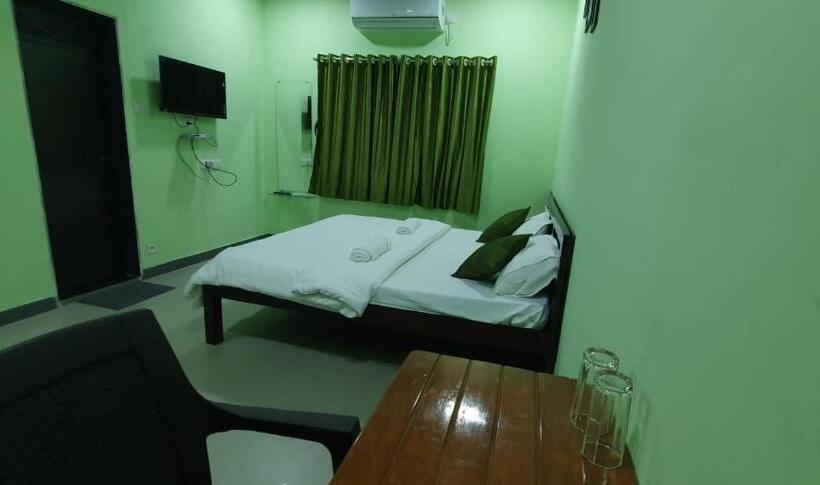 אתר נופש Happy Holiday Alibaug