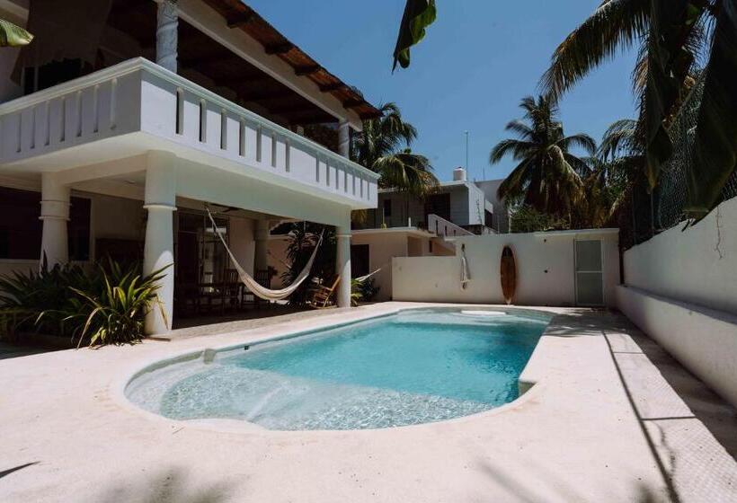 ユースホステル Casa Del Alma