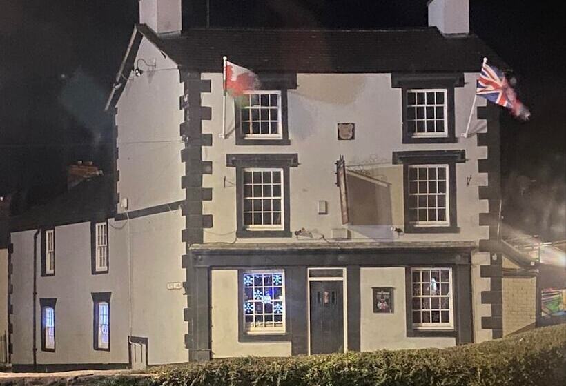 فندق صغير Prince Of Wales Pub And Accommodation