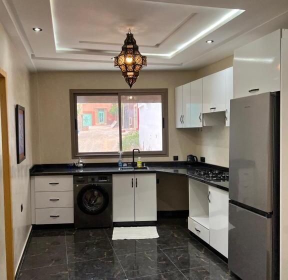 تختخواب و صبحانه Flo Surf Morocco