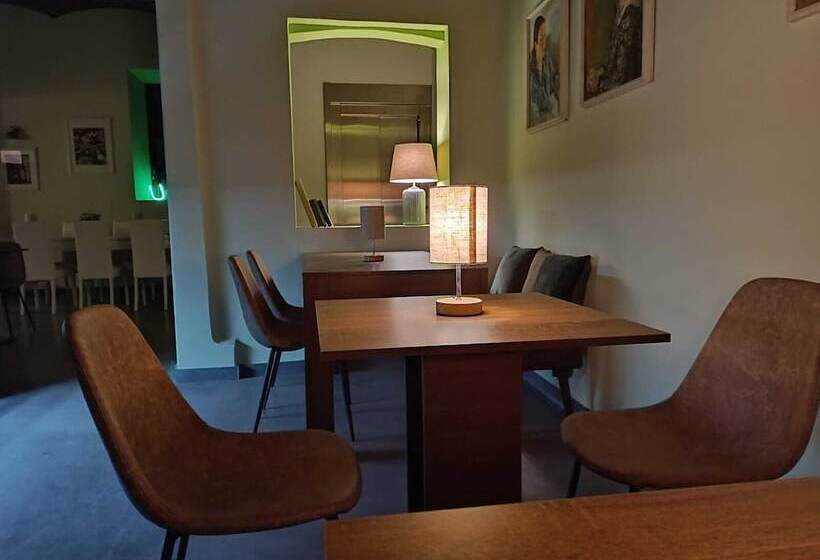 Bed and Breakfast Ultroneo, Locanda Di Collina