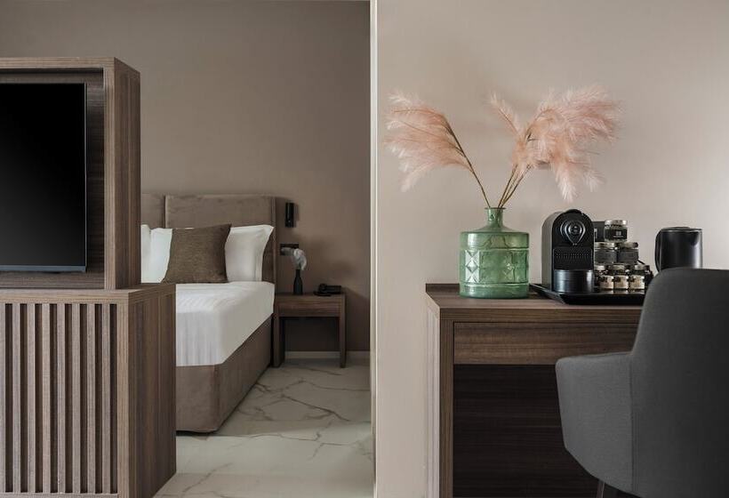 Отель Bolina Suite & Spa