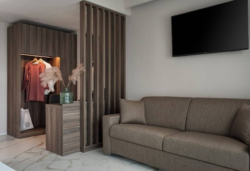 Отель Bolina Suite & Spa