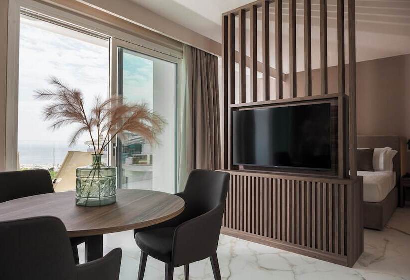 Отель Bolina Suite & Spa