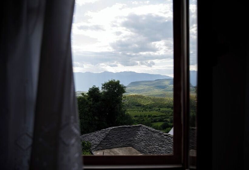 فندق Bujtina Sophie