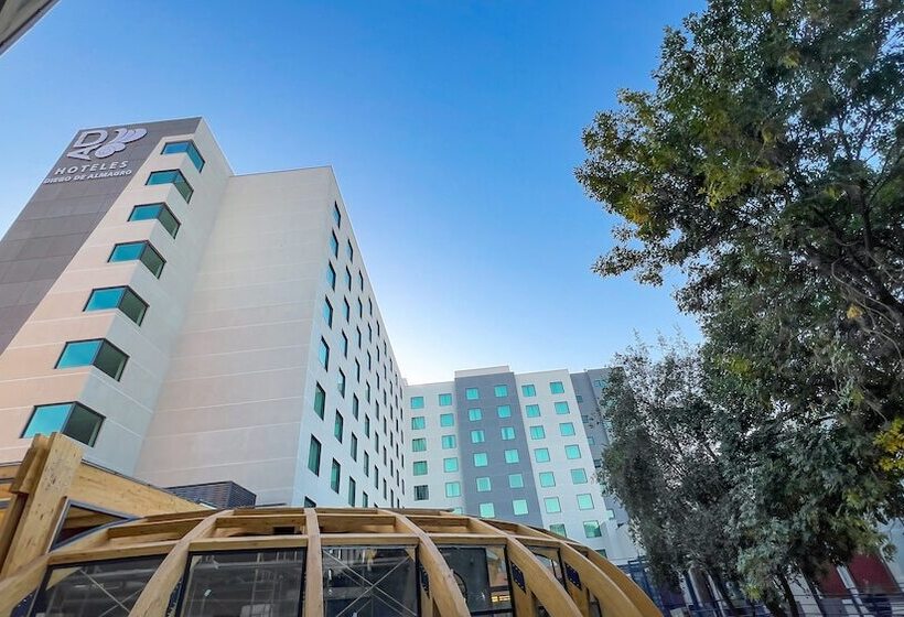 هتل Diego De Almagro Pudahuel Aeropuerto