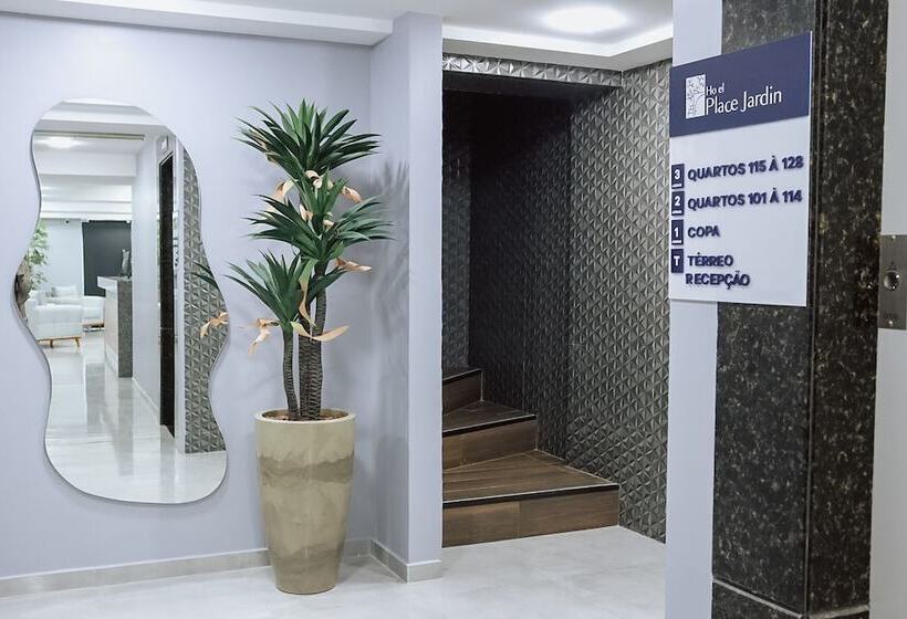 Отель Place Jardin