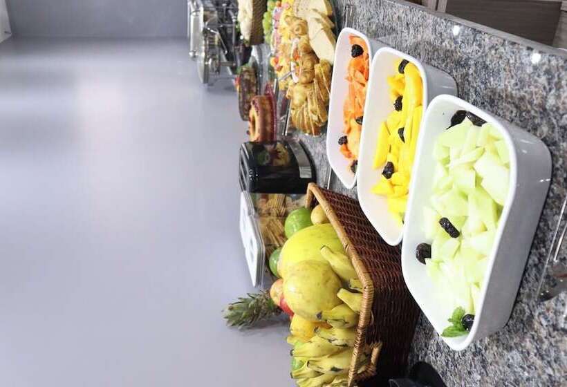 Отель Place Jardin