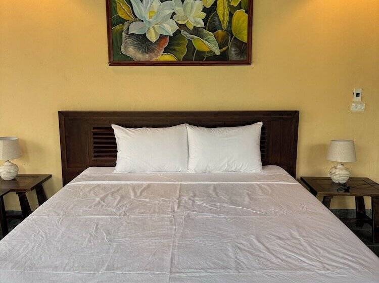 هتل Scenic Mountain Ecolodge Ninh Binh