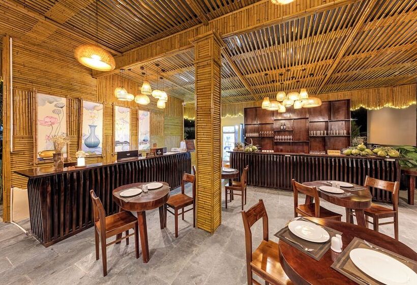 هتل Scenic Mountain Ecolodge Ninh Binh