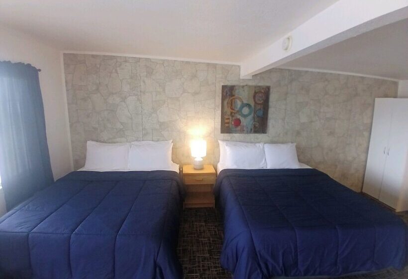 בית מלון כפרי Silver Lakes Inn