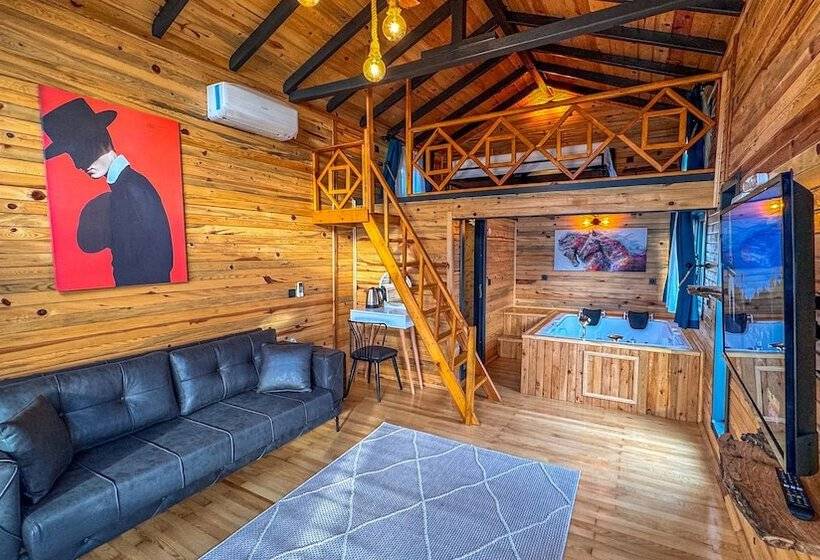 בית מלון כפרי Tringo Bungalov