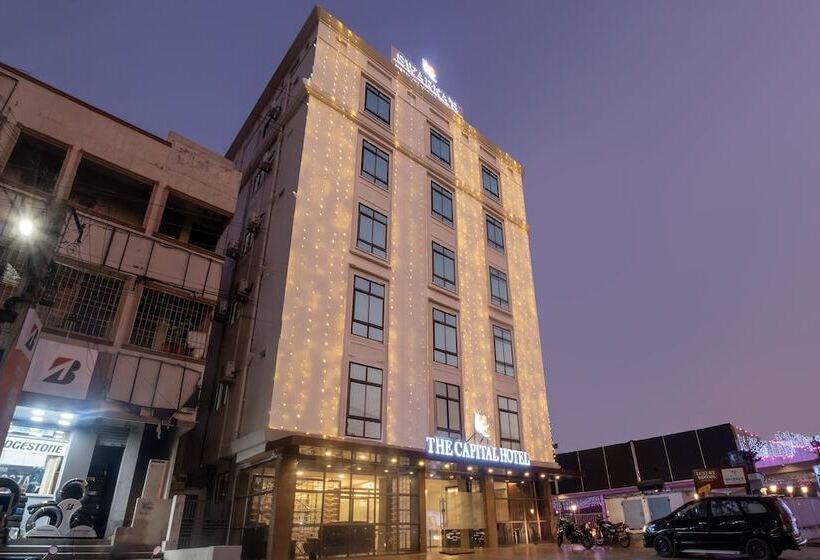 Monday Hotels Swarna S The Capital