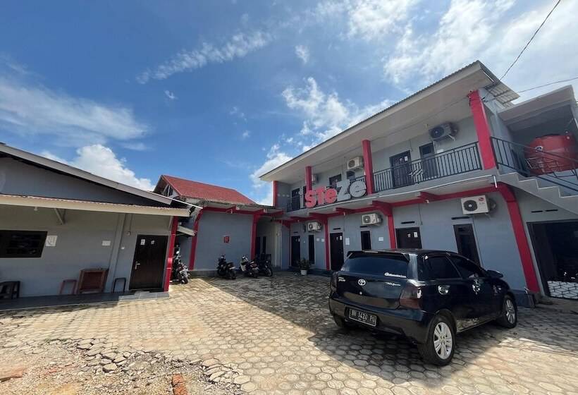 פנסיון Steze Guesthouse Syariah Telanaipura