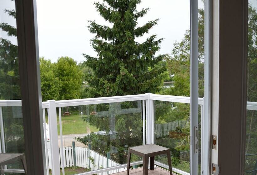 مبيت وإفطار 1840 Guest House