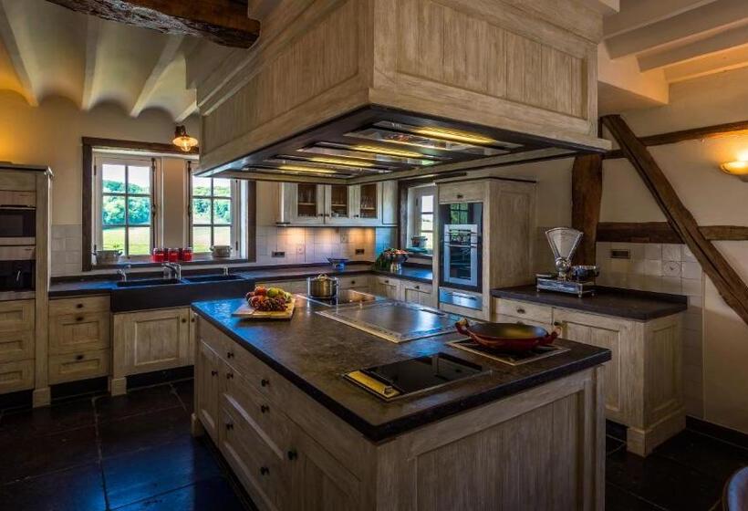 مبيت وإفطار Auberge De Smockelaer