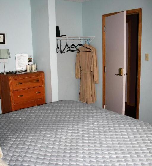 مبيت وإفطار Aurora Bayside Inn