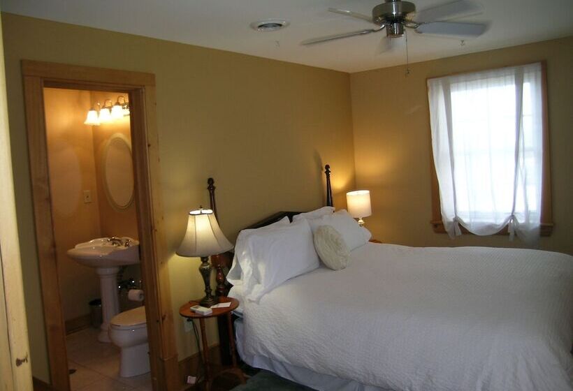 مبيت وإفطار Emilyville Inn