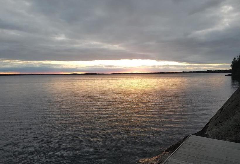 ベッドアンドブレックファースト Aux Pignons Gite