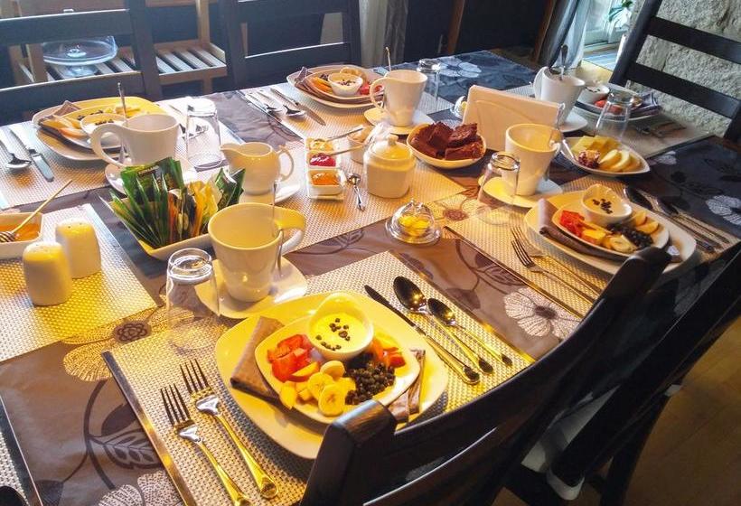 Bed and Breakfast Aux Pignons Gite