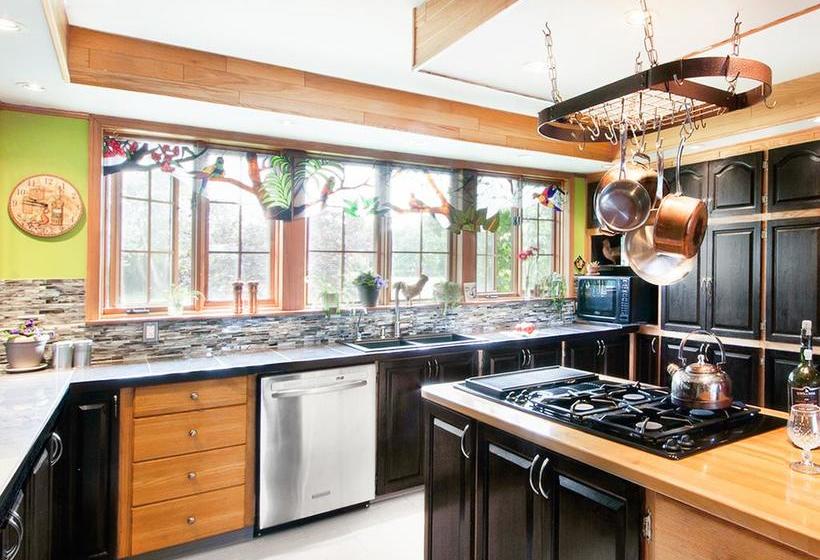 ベッドアンドブレックファースト Aux Pignons Gite