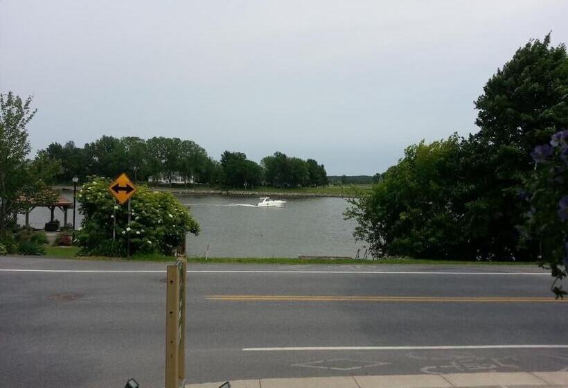 住宿加早餐  Gite Du Passant Aux Rêves D Antan