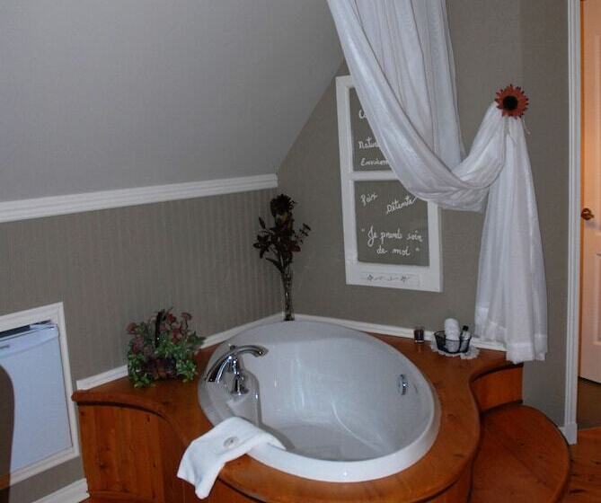 مبيت وإفطار Gîte Au Perchoir