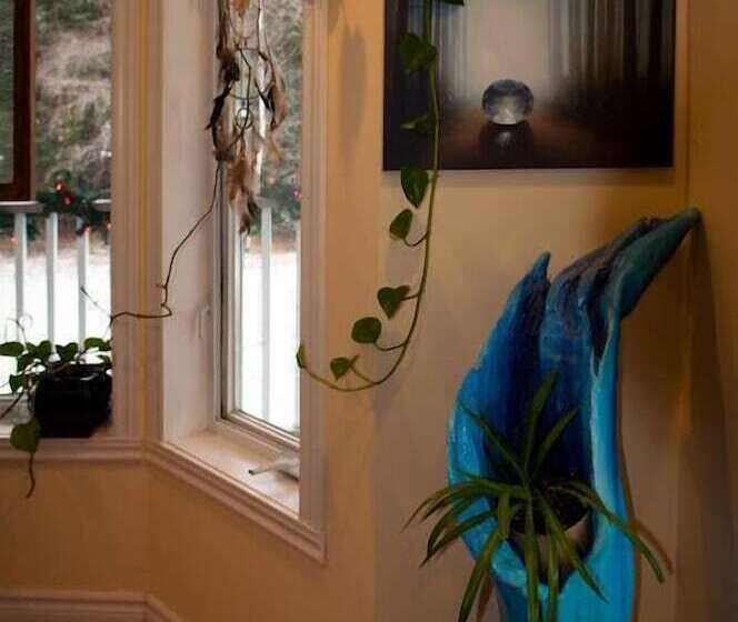 ベッドアンドブレックファースト Gîte Crystal Inn