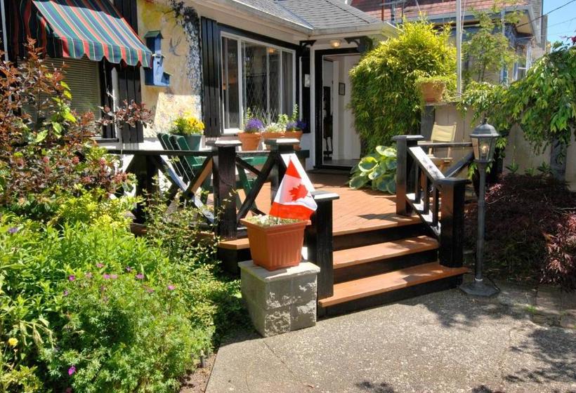 Bed and Breakfast Heathergate Cottage And Suites