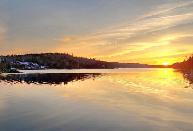 مبيت وإفطار Jeddore Lodge