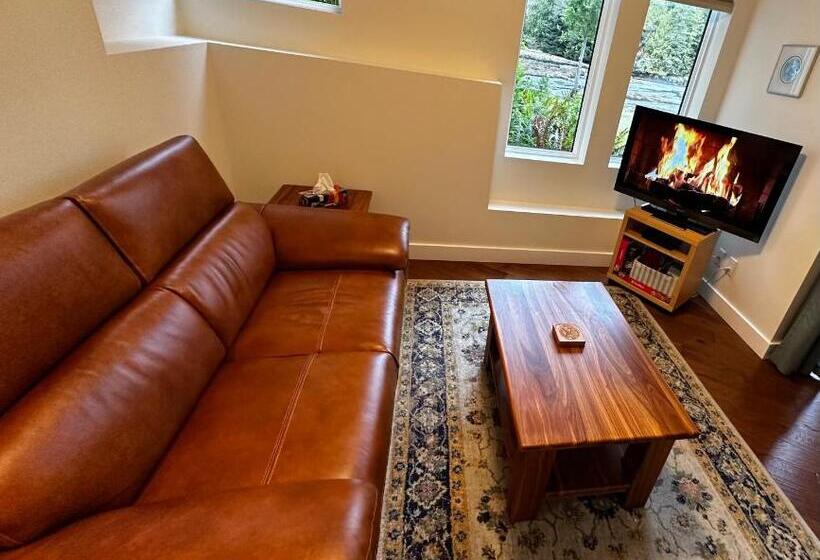 Bed and Breakfast Liahona Guest House