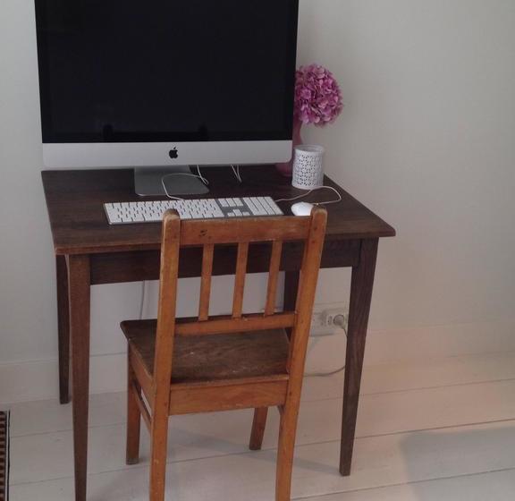 مبيت وإفطار Miauw Suites, Canal View City Centre