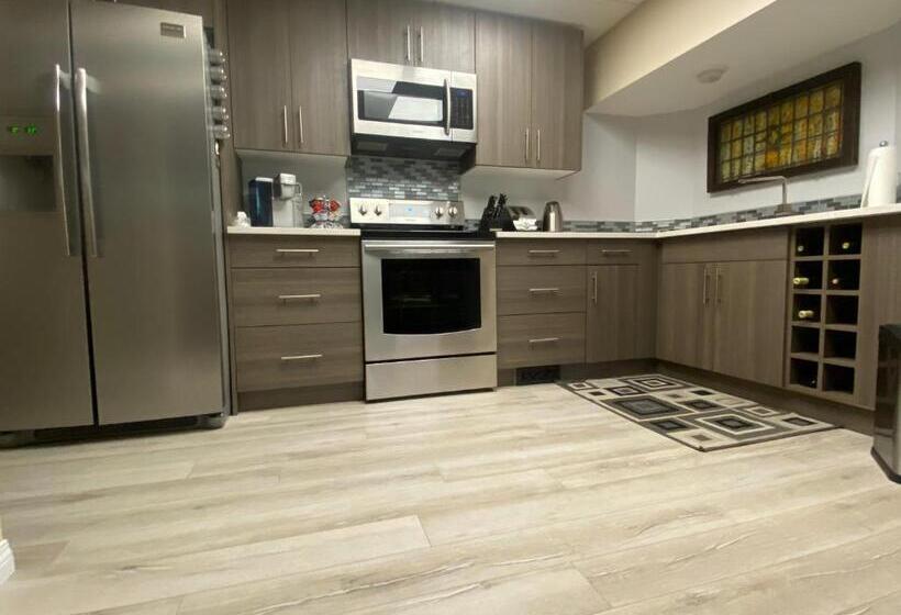 تختخواب و صبحانه Remo Ridge Bed N Breakfast