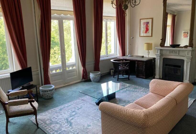 تختخواب و صبحانه Vondelparkmuseum Inn