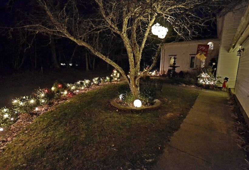 Briarwood Bed & Breakfast