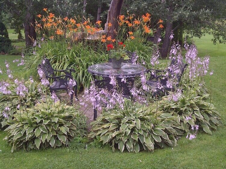 Briarwood Bed & Breakfast