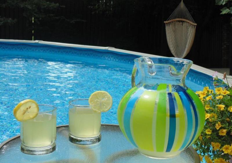 Christine S Bed And Breakfast By Elevate Rooms