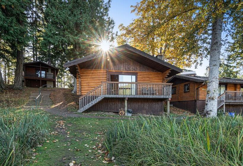 Cusheon Lake Resort