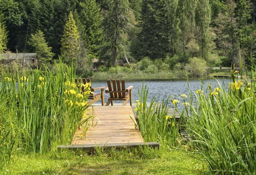 Cusheon Lake Resort