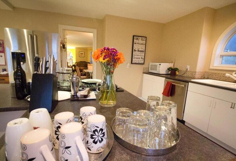 Eagle Close Executive B&b