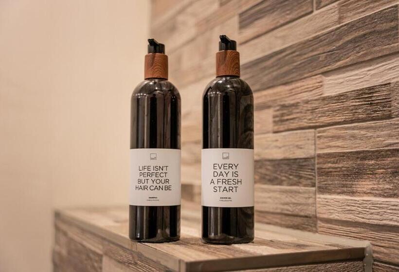 Familie Hotel & Apartments Alkmaar