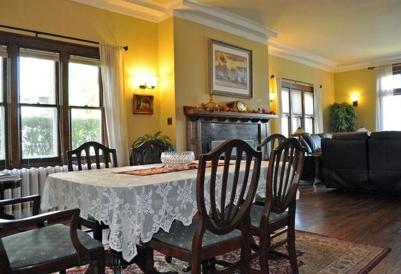 Greystone Manor Bed And Breakfast