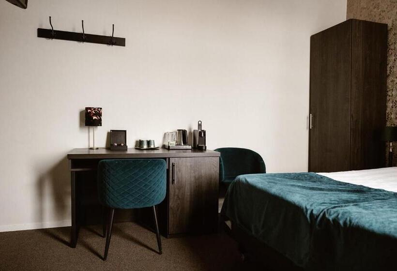 בית מלון כפרי Amerika