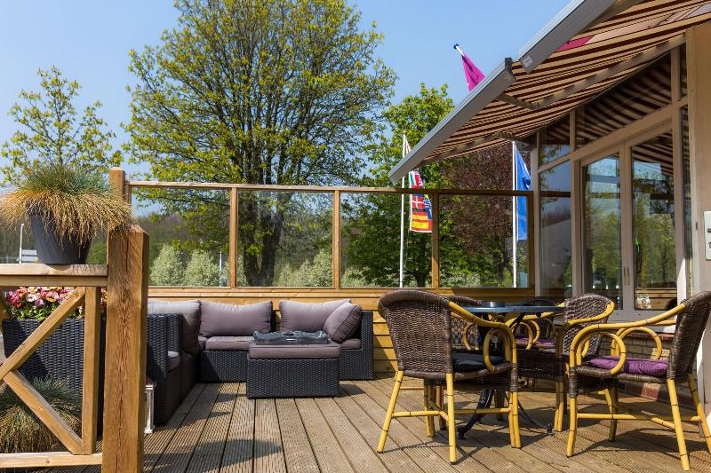 Отель And Restaurant Van Saaze