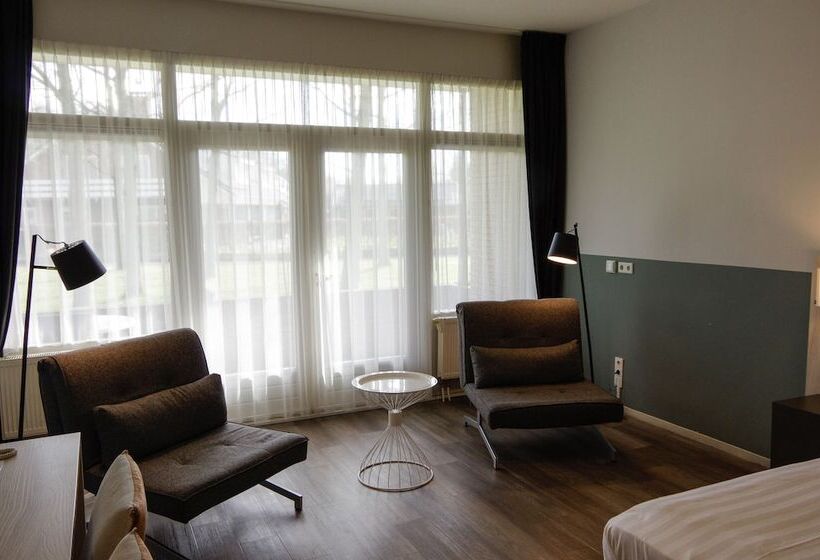 Отель And Restaurant Van Saaze