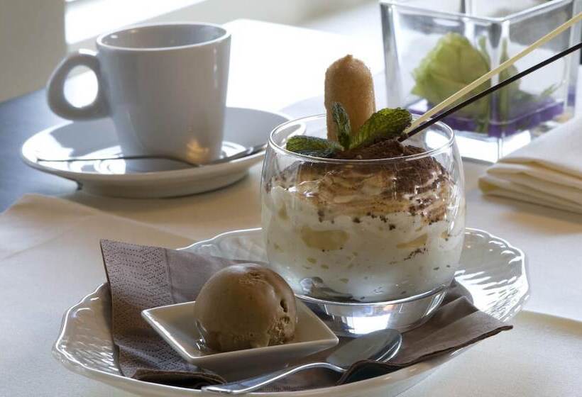 בית מלון כפרי B&b, Brasserie Lakerhof